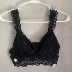 New Black Padded Aero Bralette